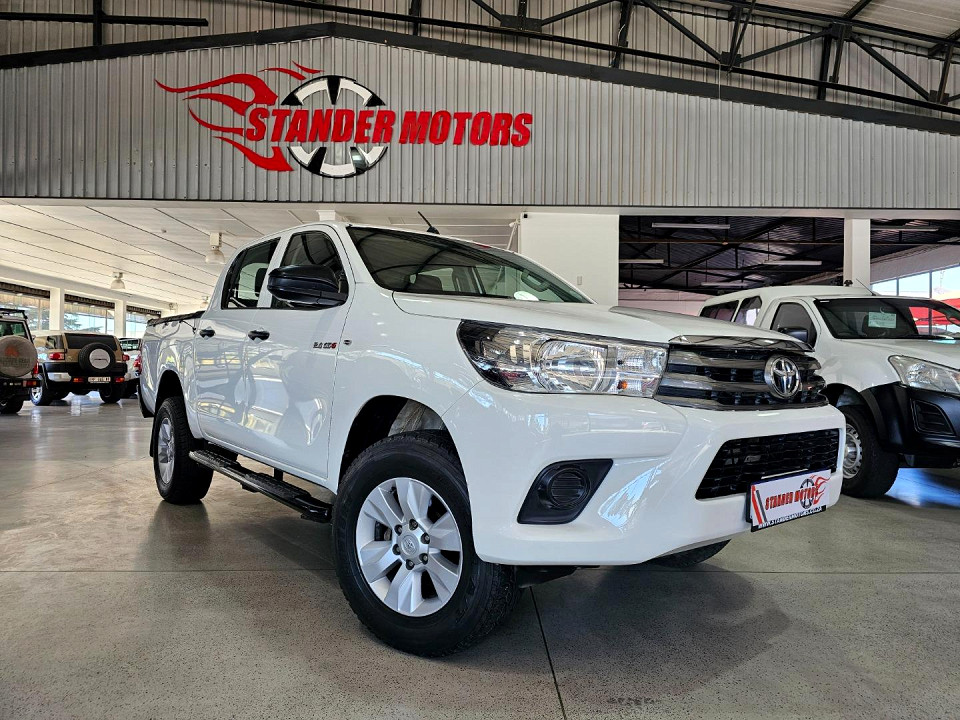Toyota Hilux 2.4GD-6 double cab 4x4 SR, image 1