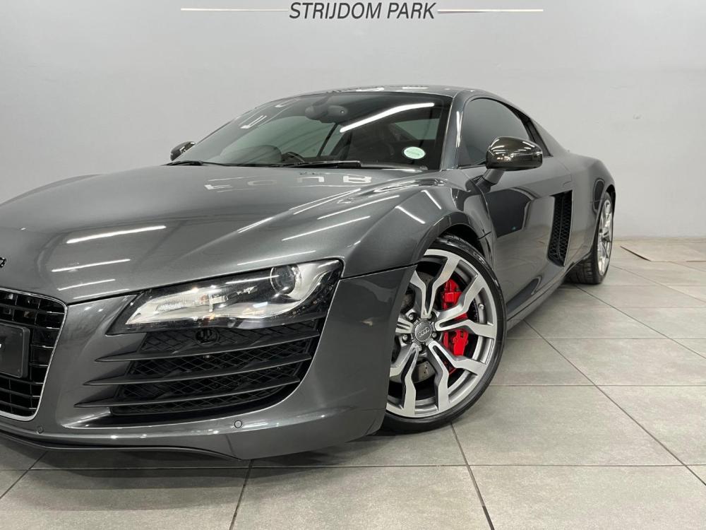 Audi R8 4.2 FSi quattro R-tronic, image 2