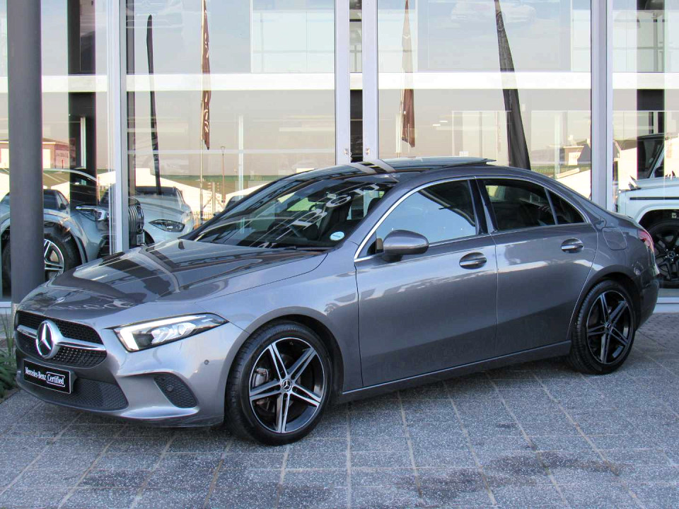 MERCEDES-BENZ A200 PROGRESSIVE (4DR), image 2