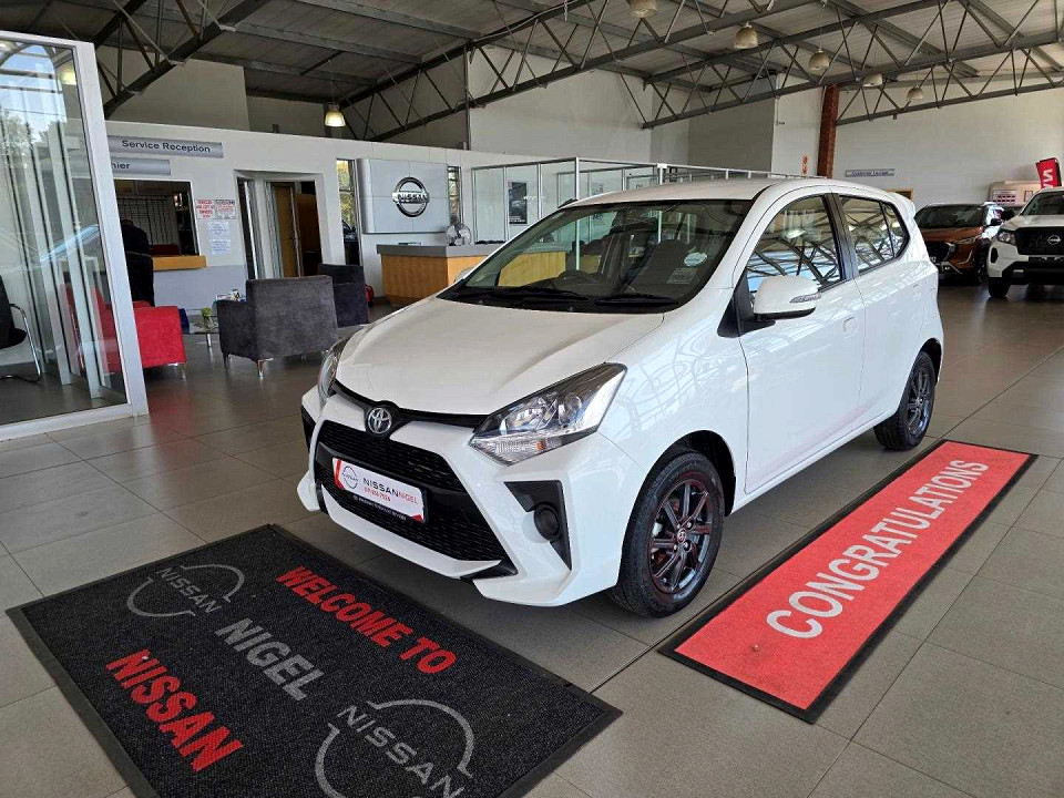 Toyota Aygo 5-door, image 1
