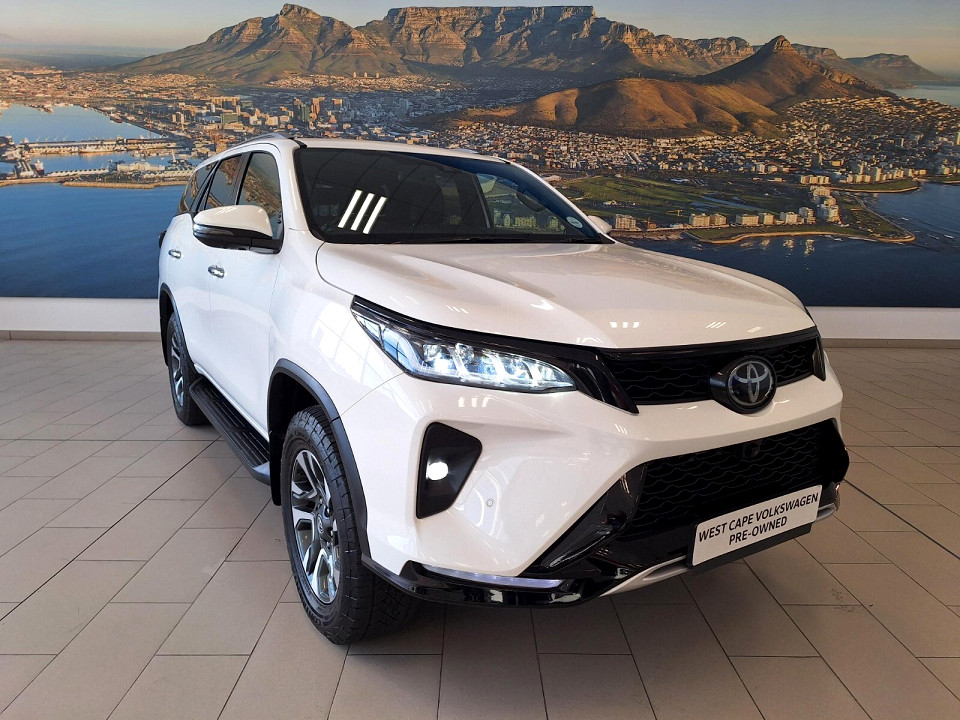 TOYOTA FORTUNER 2.8GD-6 VX A/T, image 1