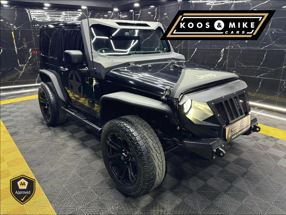 JEEP WRANGLER SAHARA 3.6L V6 A/T 2DR, image 2