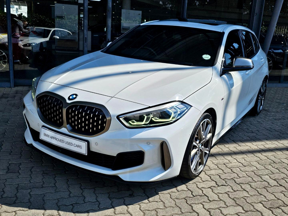 BMW M135i xDrive, image 1