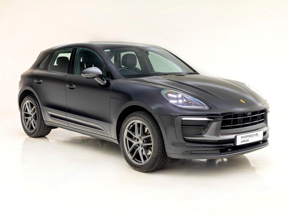 PORSCHE MACAN T, image 1