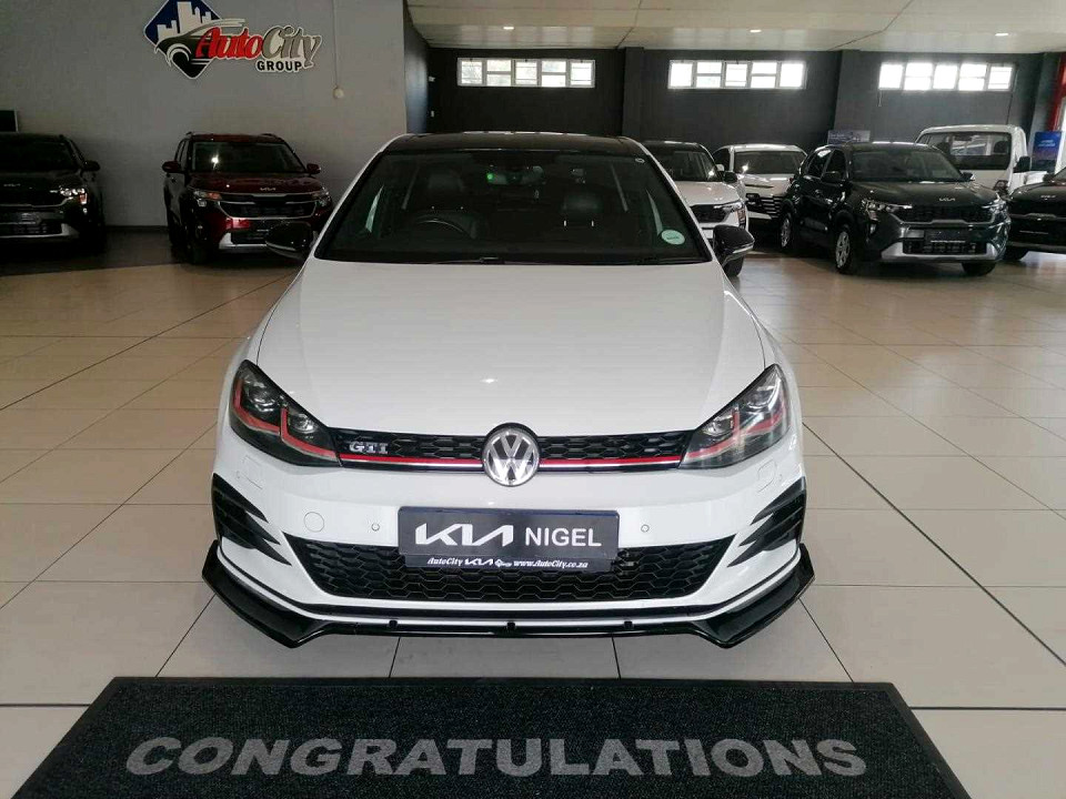 VOLKSWAGEN GOLF VII GTi 2.0 TSI DSG, image 2