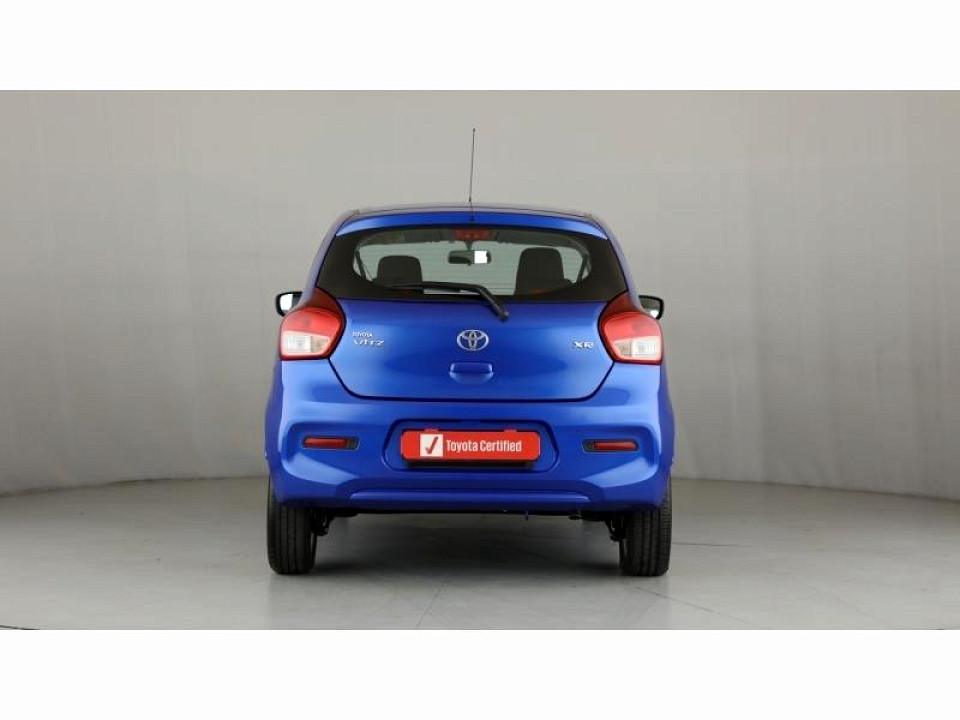 TOYOTA VITZ 1.0 XR, image 2
