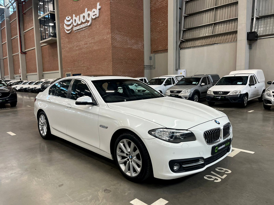 BMW 520i A/T LUXURY LINE (F10), image 1
