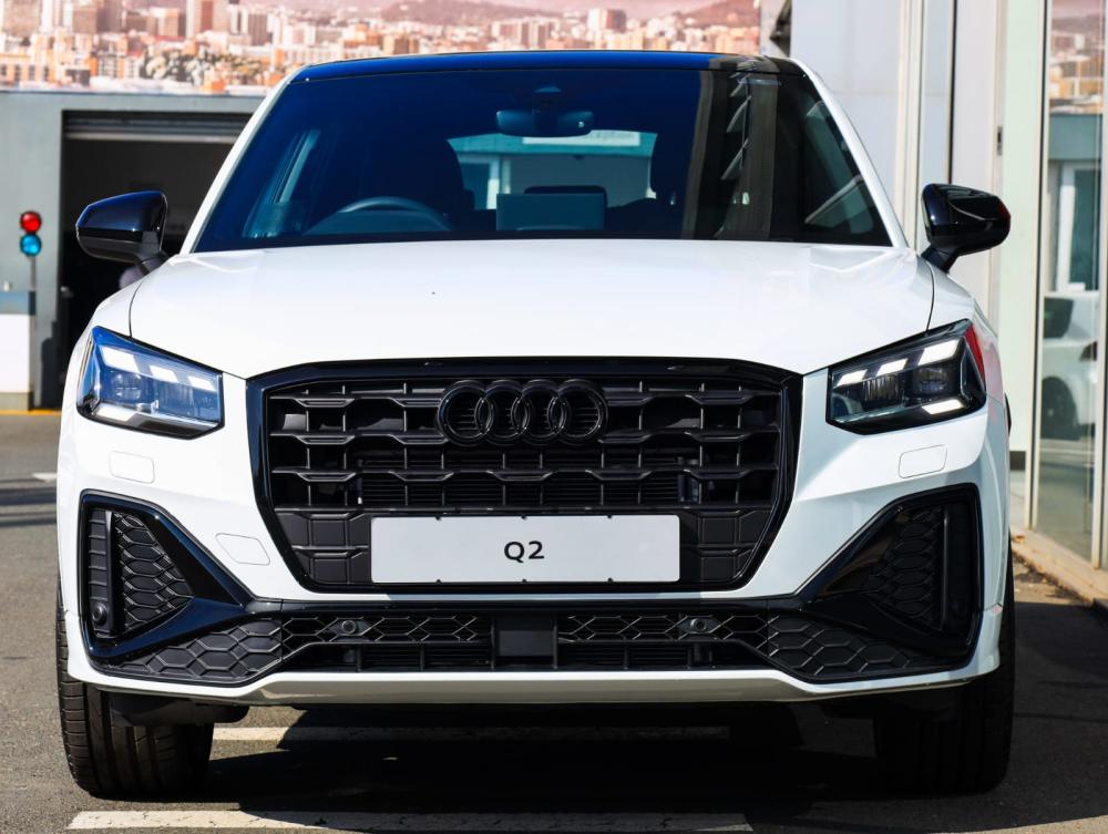 Audi Q2 Black Edition 35 TFSI tiptronic, image 2