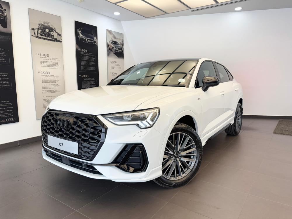 Audi Q3 Sportback Black Edition 35 TDI S tronic, image 1