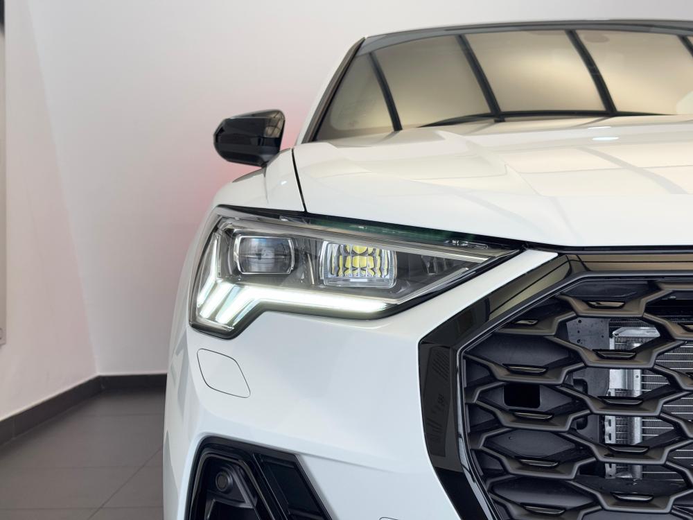 Audi Q3 Sportback Black Edition 35 TDI S tronic, image 2