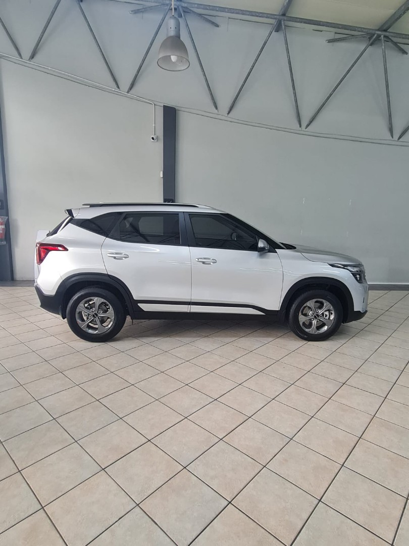 KIA SELTOS 1.5 LS CVT, image 2