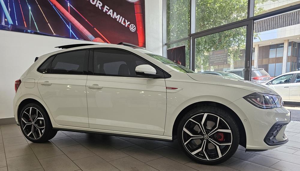 Volkswagen Polo 2.0 GTI DSG, image 2