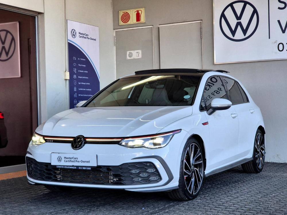 Volkswagen Golf 8 GTI 2.0 TSI DSG, image 1