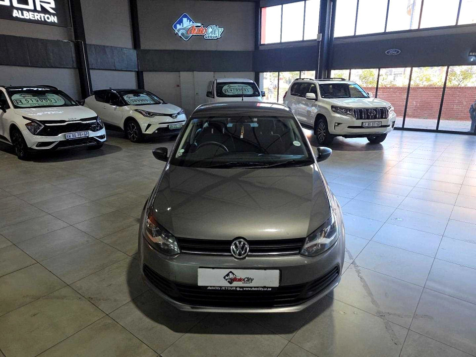 VOLKSWAGEN POLO VIVO 1.4 TRENDLINE (5DR), image 2