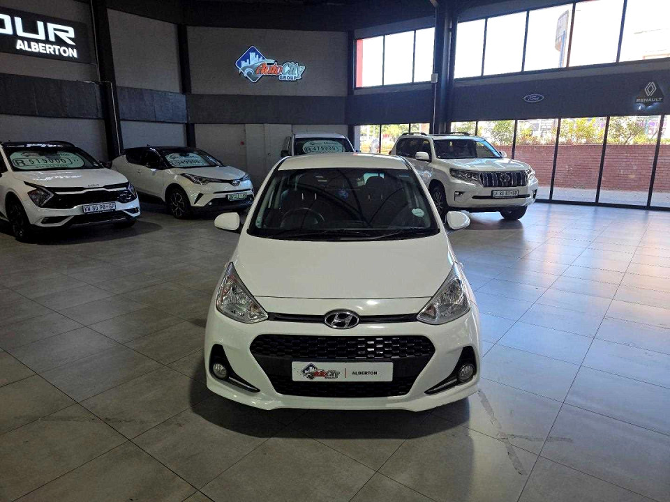 HYUNDAI GRAND i10 1.0 MOTION, image 2