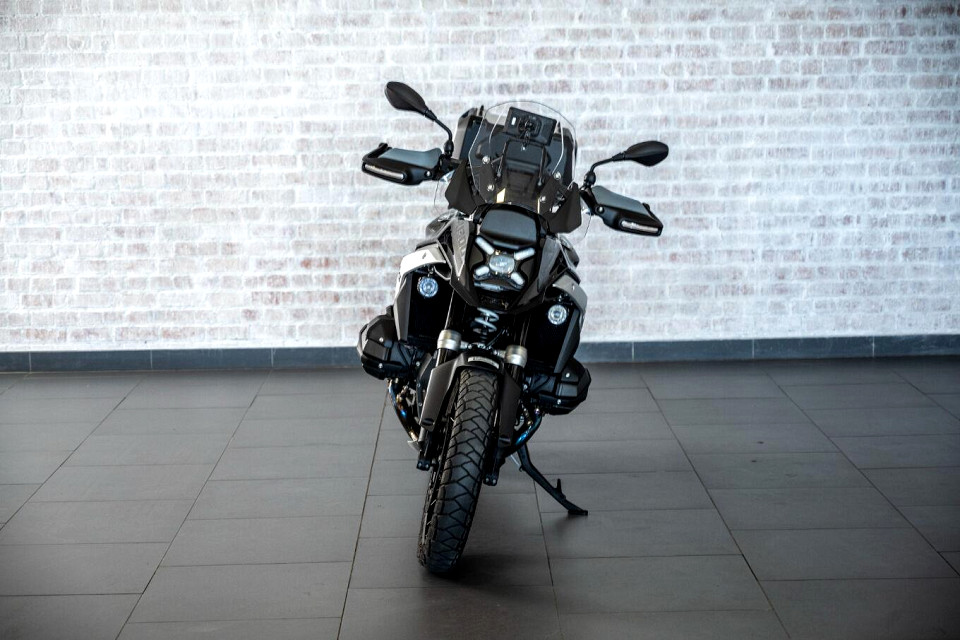 BMW R 1300 GS STYLE TRIPLE BLACK, image 2