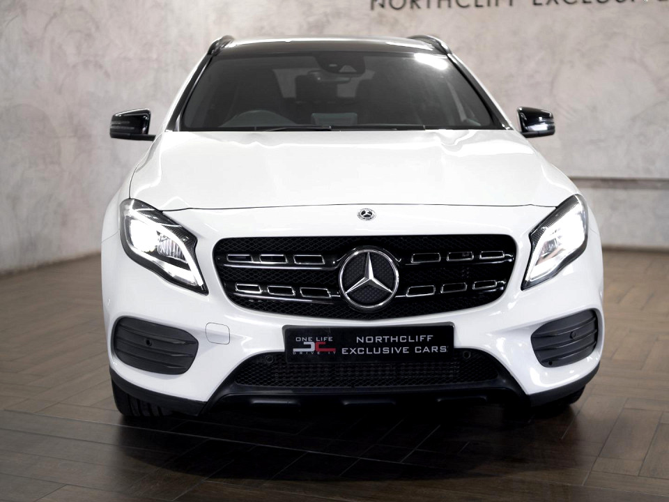 MERCEDES-BENZ GLA 250 4MATIC, image 2