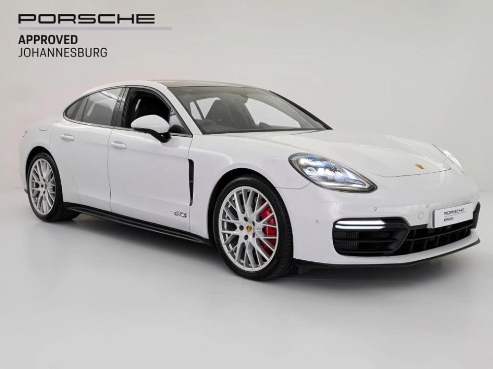 Porsche Panamera GTS, image 1