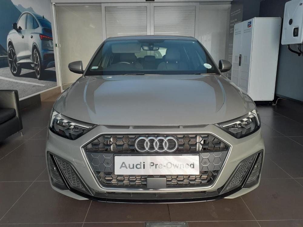 Audi A1 Sportback 2.0 TFSI S-Line S Tronic (40 TFSI), image 2