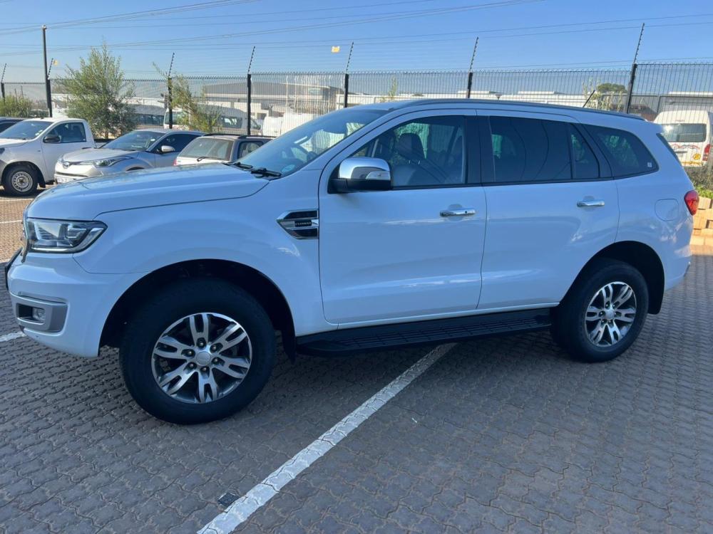 Ford Everest 2.0Turbo XLT, image 1
