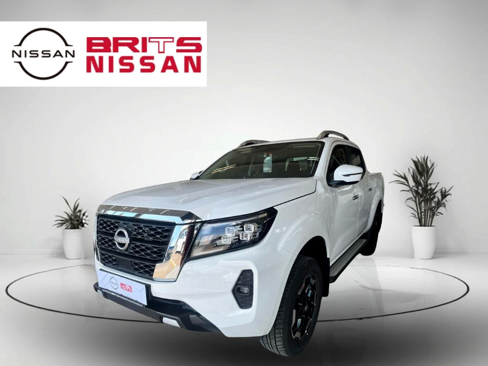 NISSAN NAVARA 2.5D LE 4X4 AT D/C P/U, image 1
