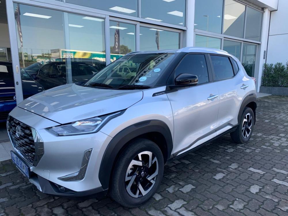 Nissan Magnite 1.0T Acenta CVT, image 1