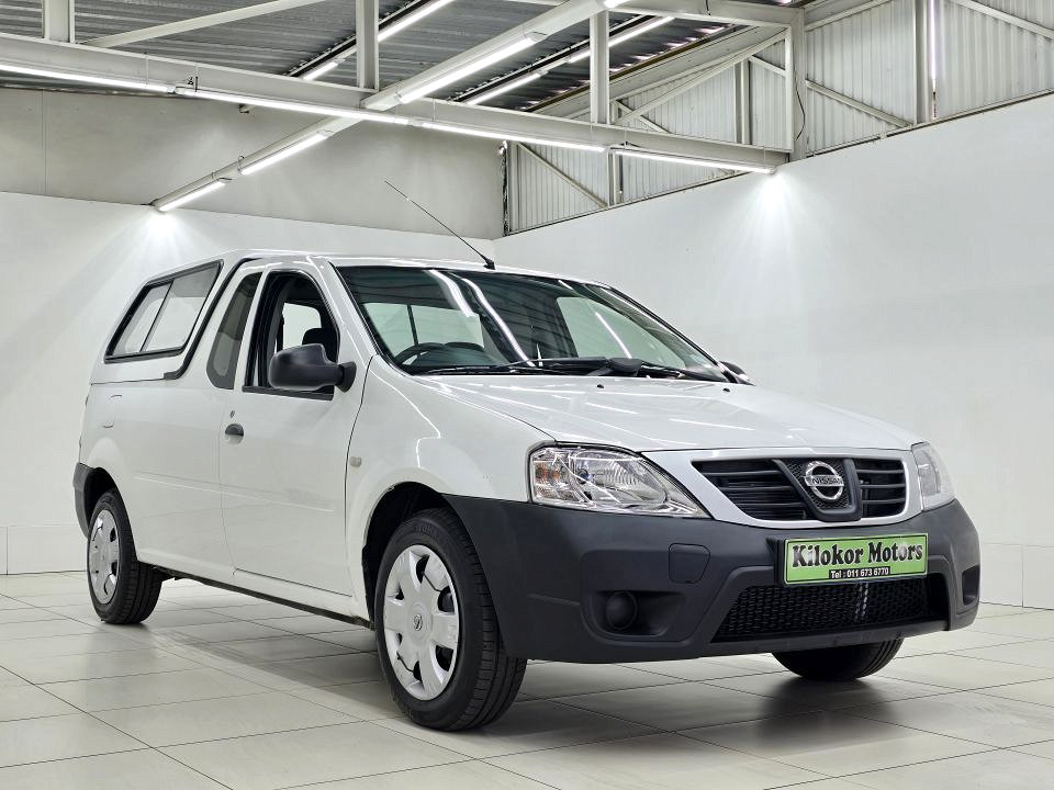 NISSAN NP200 1.6  A/C SAFETY PACK P/U S/C, image 1