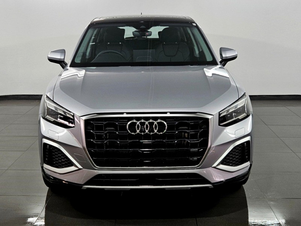 AUDI Q2 35 TFSI URBAN EDITION TIP, image 2