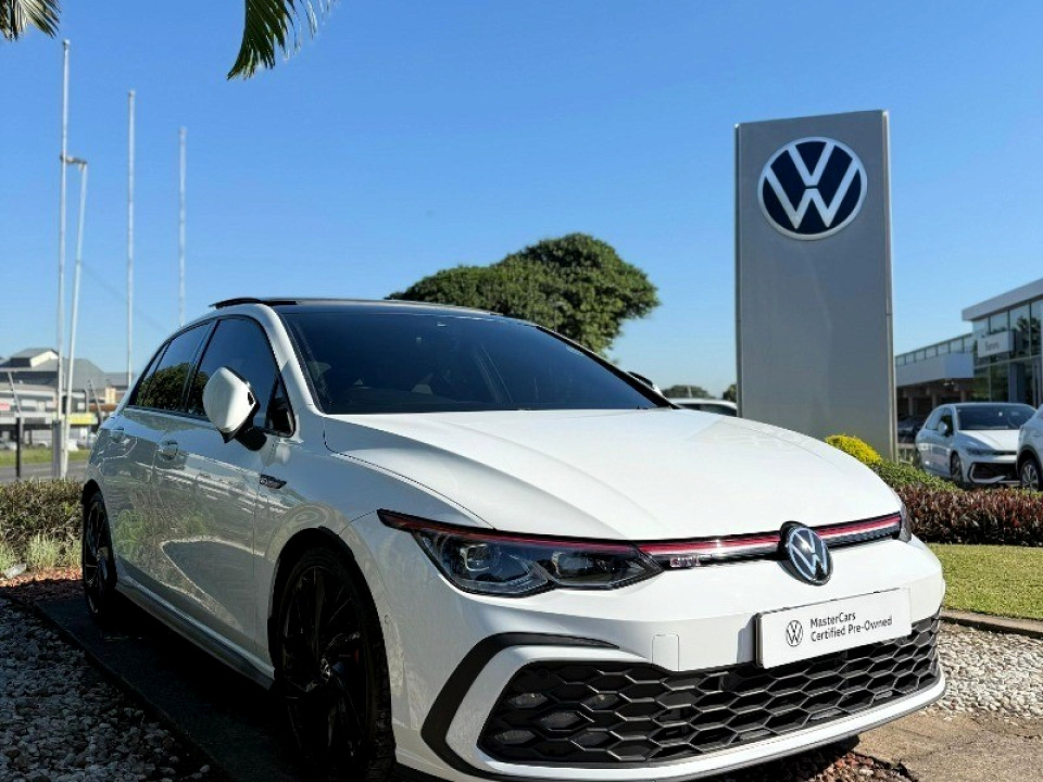 Volkswagen Golf 8 GTi  2.0 TSI DSG, image 1