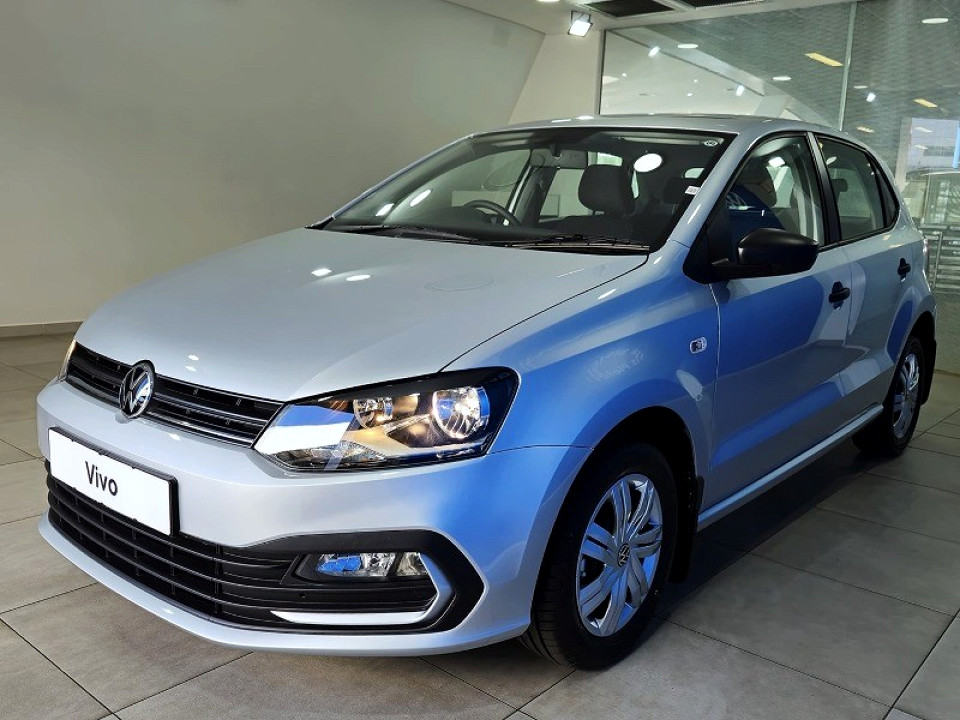 VOLKSWAGEN POLO VIVO 1.4 (5DR), image 2