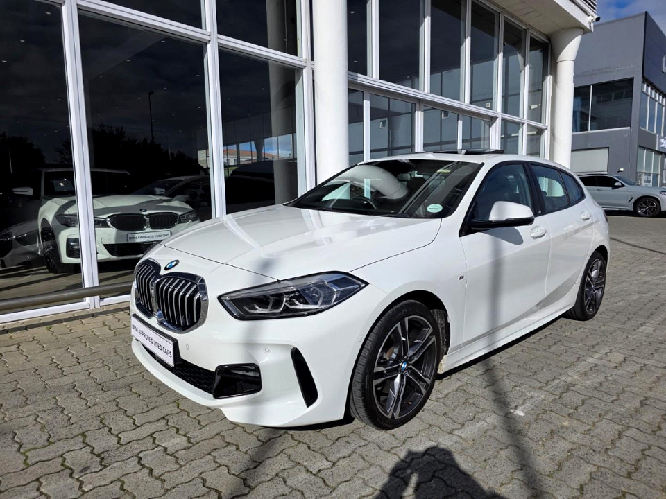 BMW 118i M Sport, image 1