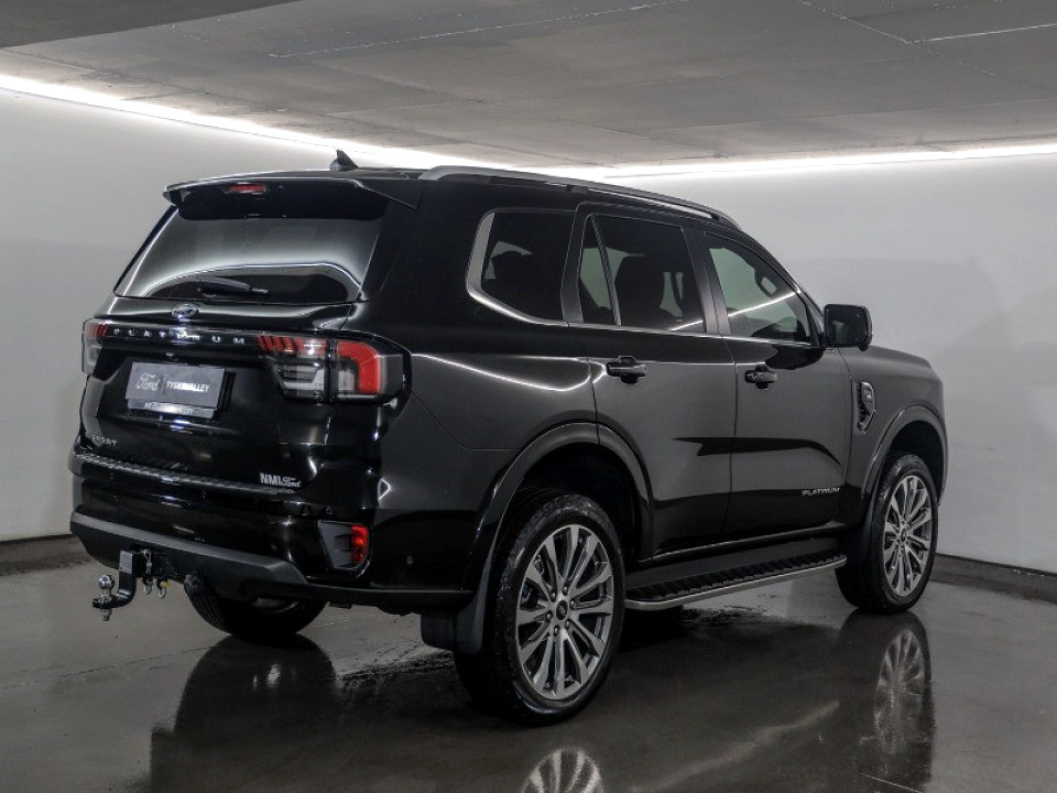 FORD EVEREST 3.0D V6 PLATINUM AWD A/T, image 2