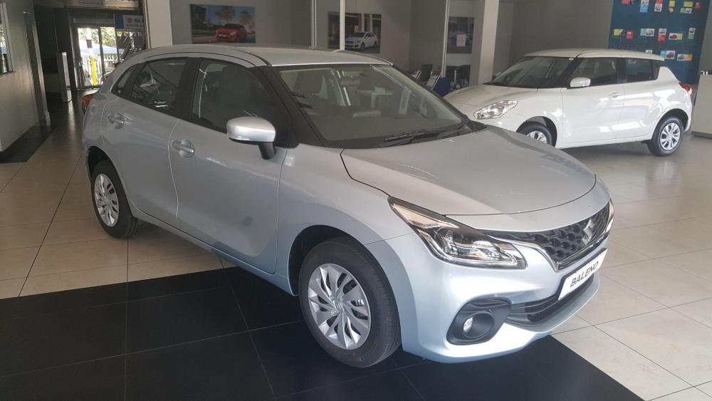 Suzuki Baleno 1.5 GL A/T, image 2