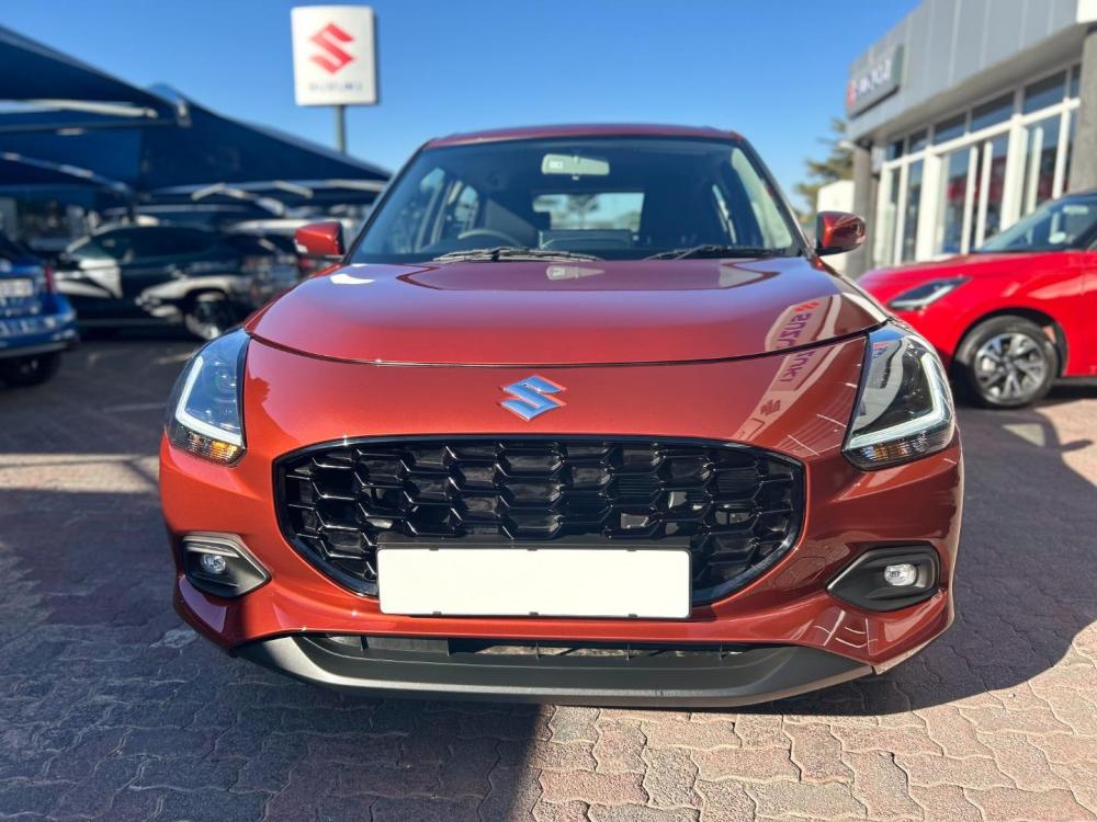Suzuki Swift 1.2 GLX CVT, image 2