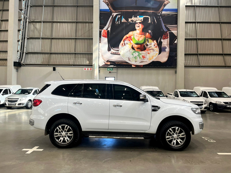 FORD EVEREST 3.2 TDCi LTD 4X4 A/T, image 2