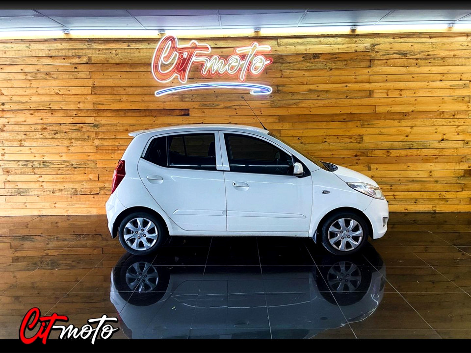 HYUNDAI i10 1.1 GLS/MOTION, image 2