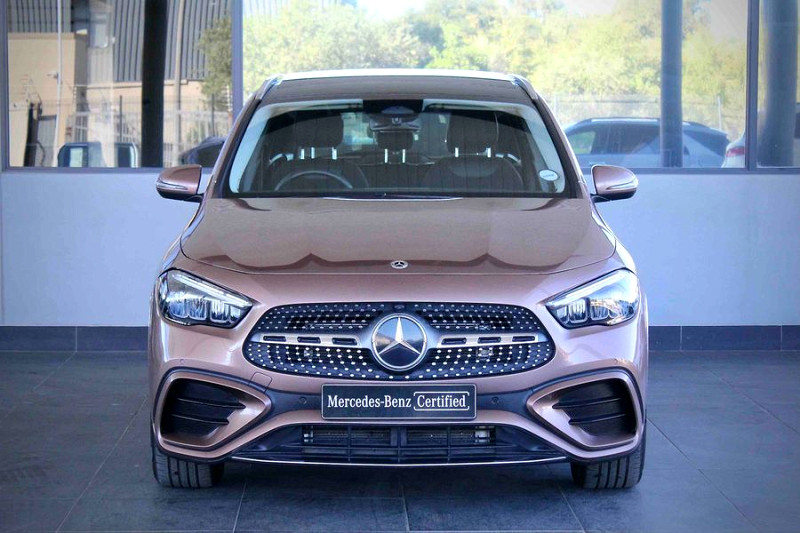MERCEDES-BENZ GLA 200d A/T, image 2