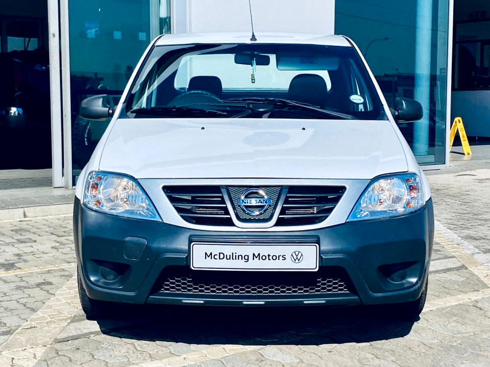 NISSAN NP200 1.6  A/C SAFETY PACK P/U S/C, image 2