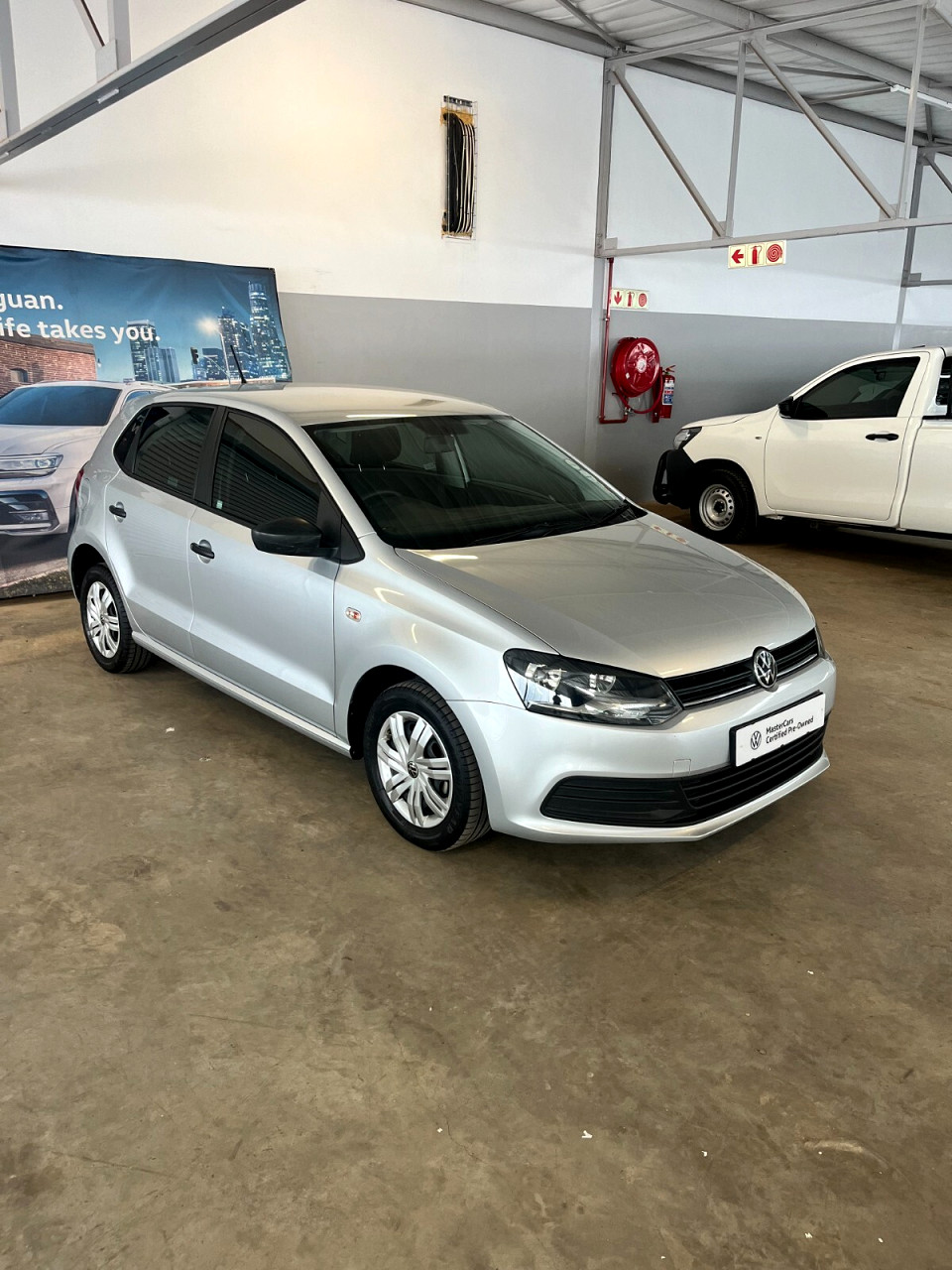 VOLKSWAGEN POLO VIVO 1.4 TRENDLINE (5DR), image 1