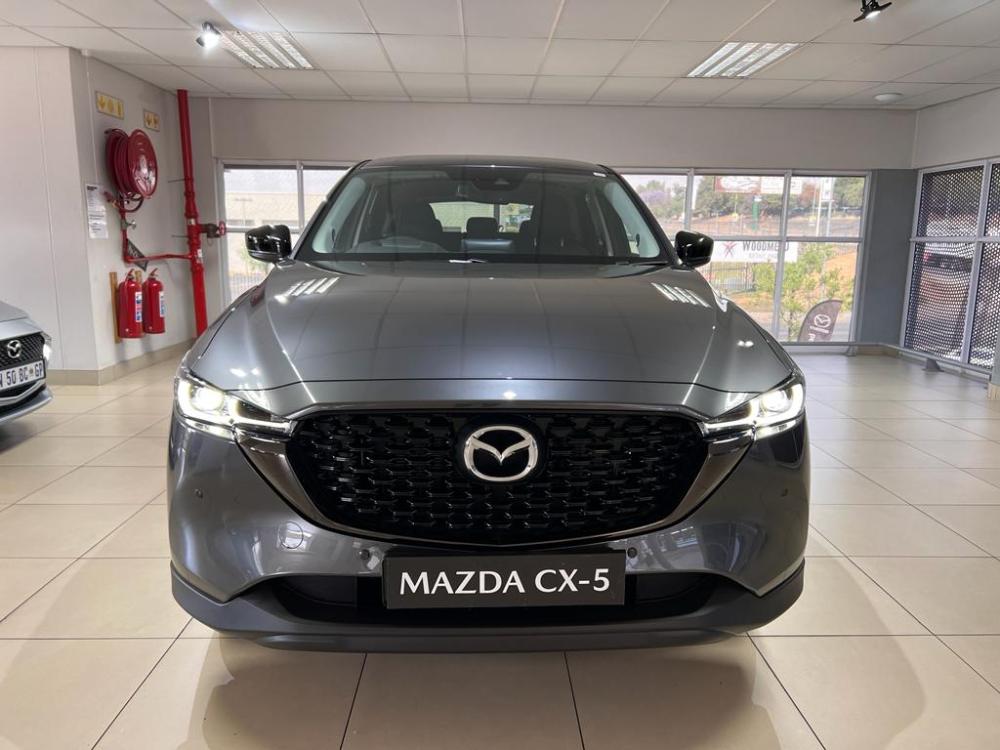 Mazda CX-5 2.0 Dynamic Edition Auto FWD, image 2