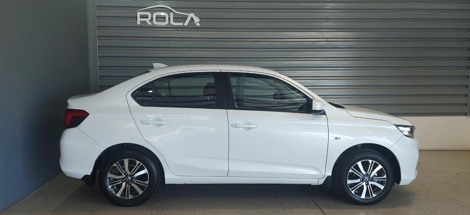 Honda Amaze 1.2 Comfort CVT, image 2