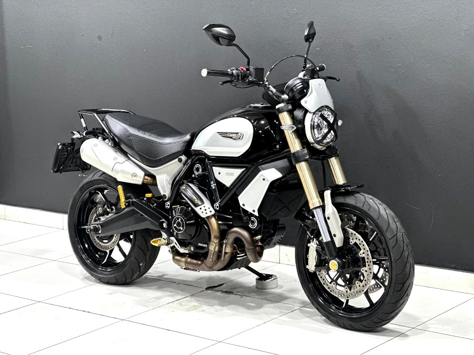 DUCATI 1100, image 2