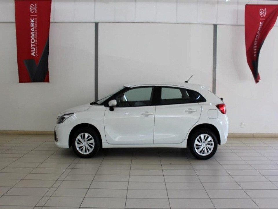 TOYOTA STARLET 1.5 Xi, image 2