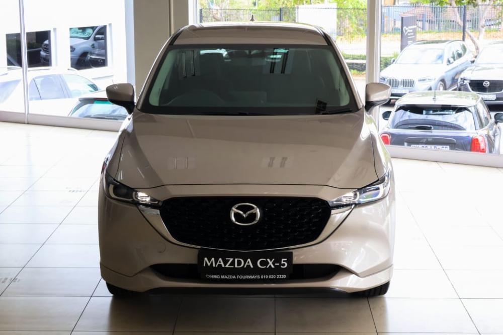 Mazda CX-5 2.0 Dynamic Edition Auto FWD, image 2