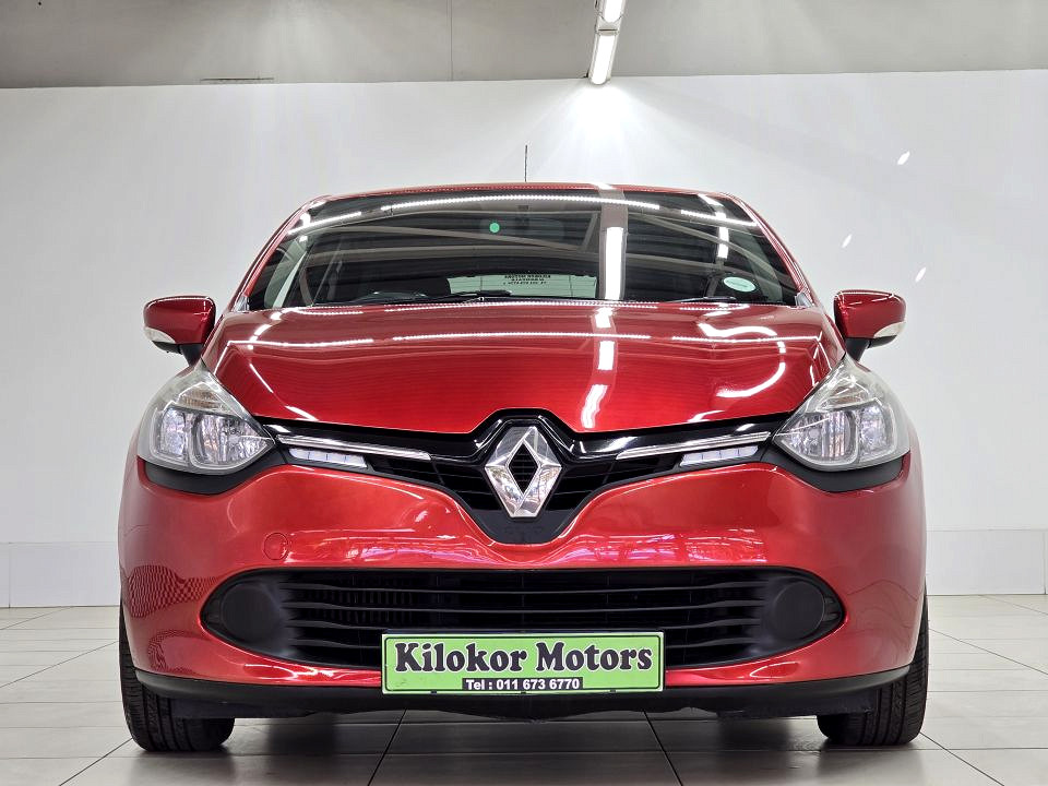 RENAULT CLIO IV 900T BLAZE LTD EDITION 5DR (66KW), image 2