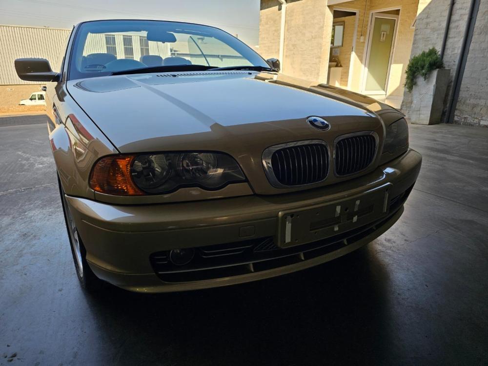 BMW 330 Ci Convertible AT, image 1