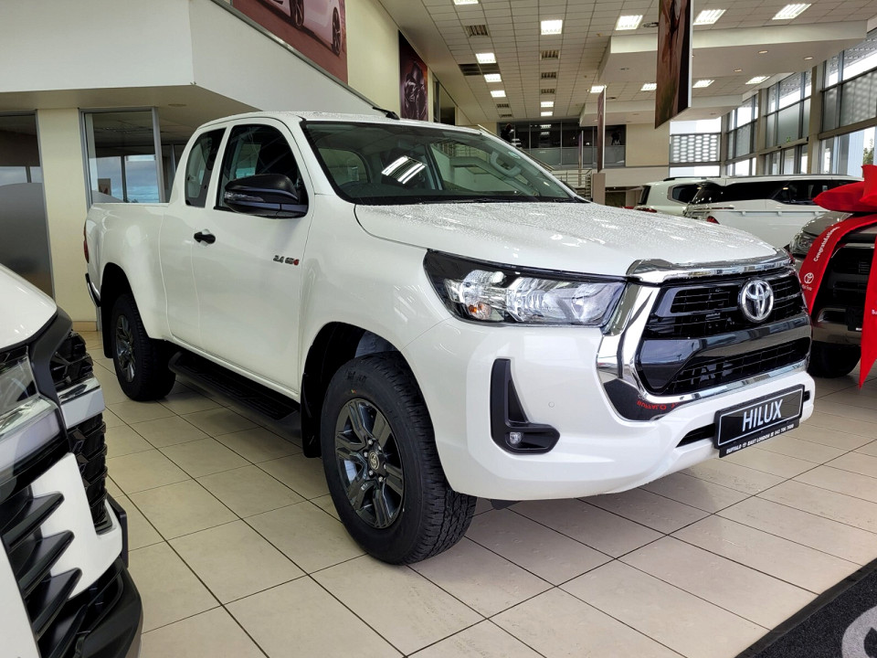 TOYOTA HILUX 2.4 GD-6 RB RAIDER A/T P/U E/CAB, image 1