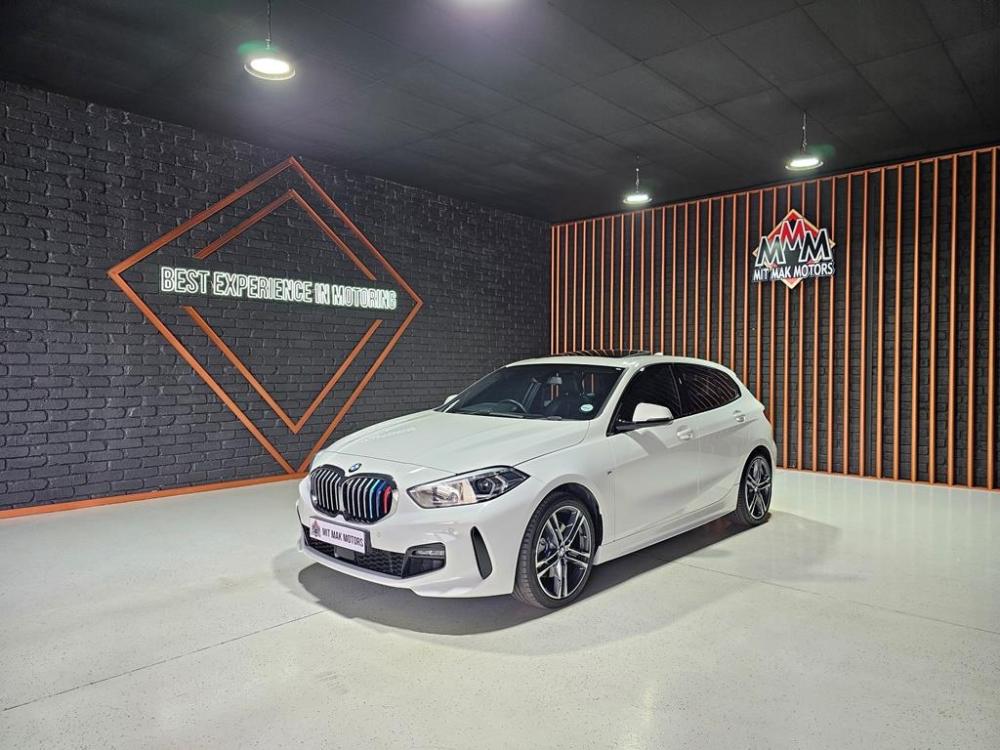 BMW 118i M Sport, image 1
