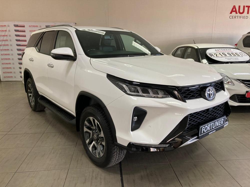 Toyota Fortuner 2.8GD-6 4X4 A/T, image 1
