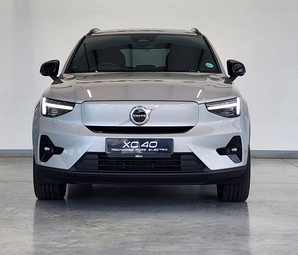 VOLVO XC40 P8 RECHARGE, image 2